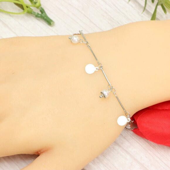 "Trendy Handmade Bracelet – A Thoughtful Gift for Girls & Women | UNVRC1110 - Picture 8 of 10